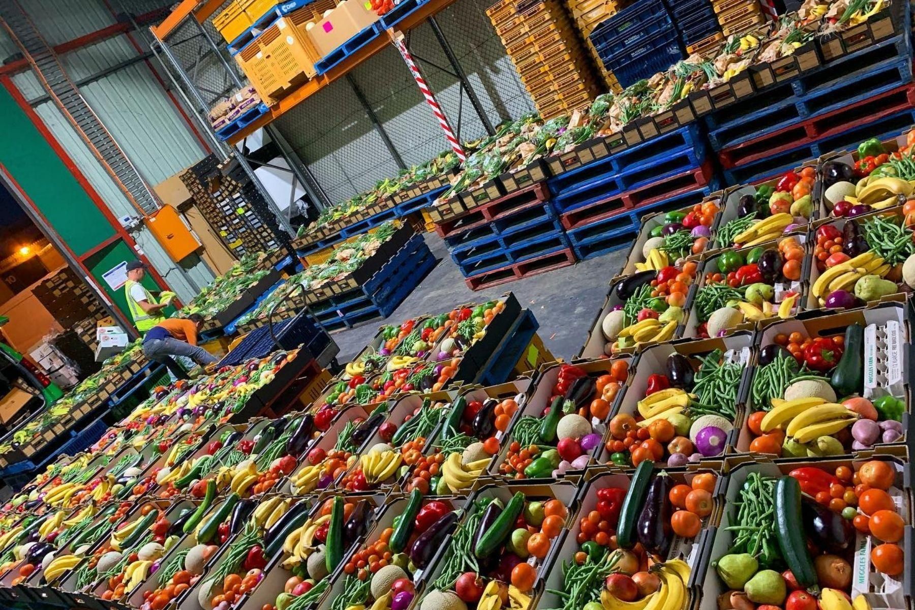 Image of fruit and veg in a warehouse